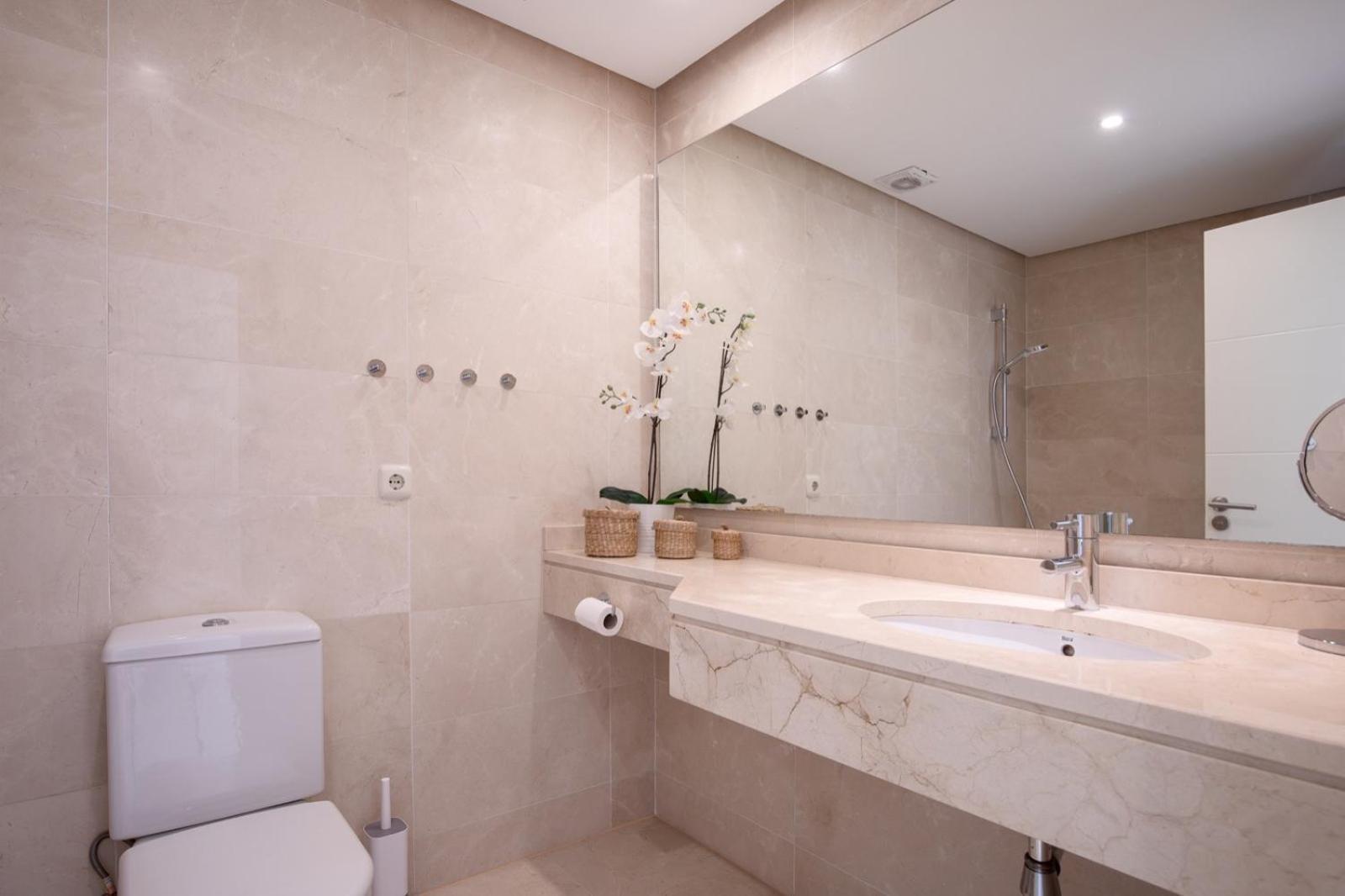 Alcazaba Lagoon Estepona Golf Apartman Kültér fotó