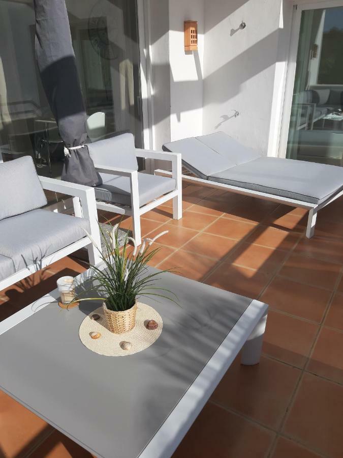 Alcazaba Lagoon Estepona Golf Apartman Kültér fotó